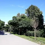 아파트 2-room-flat At The *